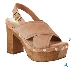 NWT - VINCE CAMUTO “Jeneyva” Suede Slingback Platform Sandals